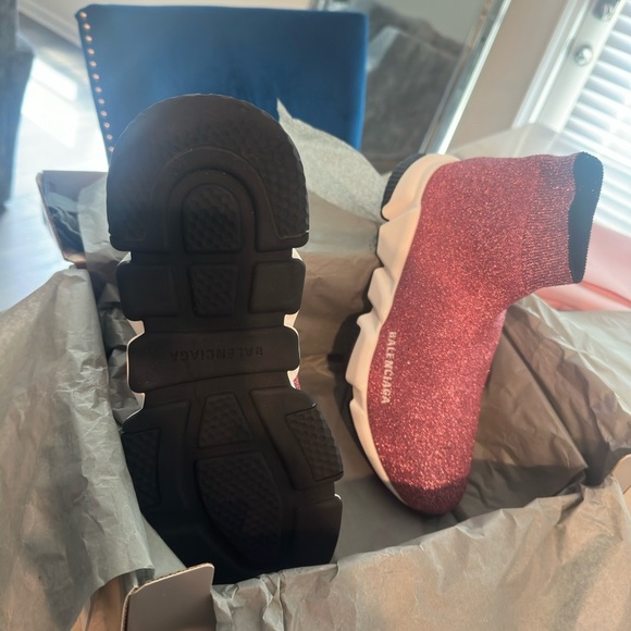 Balenciaga Women’s Speed Glitter Sneakers - Picture 2 of 6
